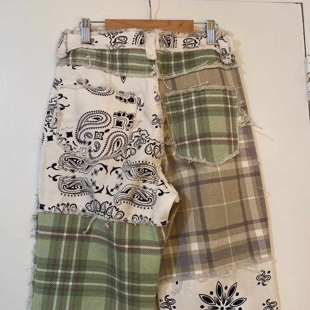 Jaded London Patchwork Bandana Jeans - Size 26 - Picture 4 of 6